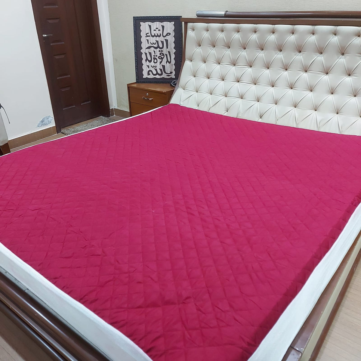 Quilted waterproof matress cover - Maroon