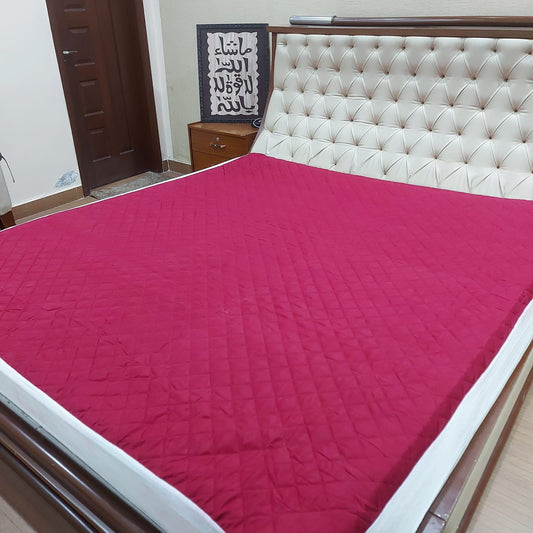 Quilted waterproof matress cover - Maroon